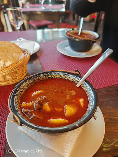 Taverna Pecicana - Gastronomie și ospitalitate