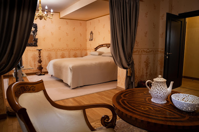 KIM Country Club - Gastronomie și ospitalitate