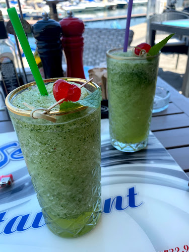 Comentarii opinii despre Muse Port