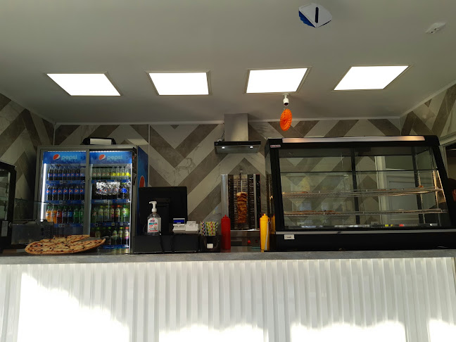 Naty's Pizza - Gastronomie și ospitalitate