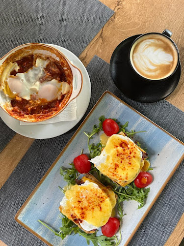 Alex Tell - Gastronomie și ospitalitate