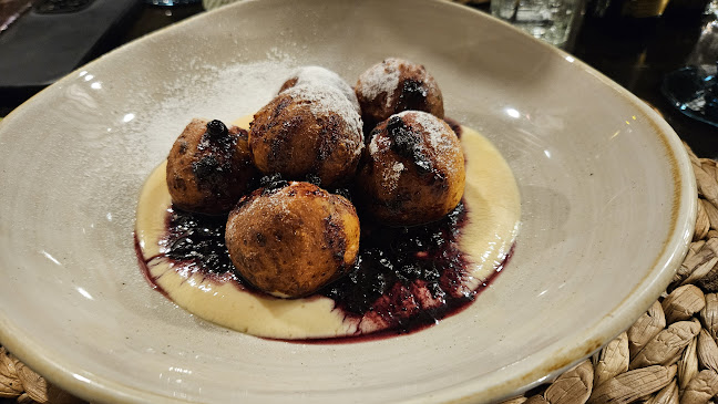 Comentarii opinii despre Casa Bunicii 1