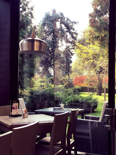 Bulevardul Eroilor 10, Brașov 500007