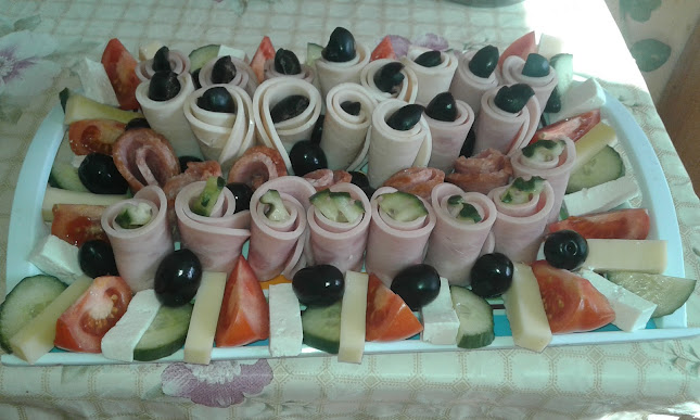 AGACHE & CO S.N.C. - Gastronomie și ospitalitate