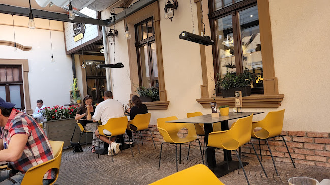 Comentarii opinii despre Petry Bistro GrillxWine