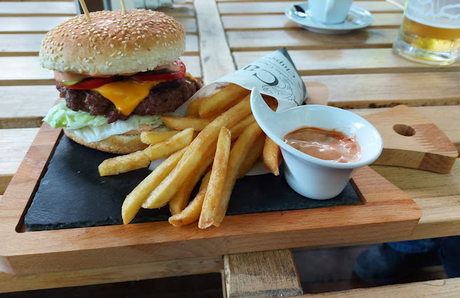 Restaurant Fantana lui Manole - Gastronomie și ospitalitate