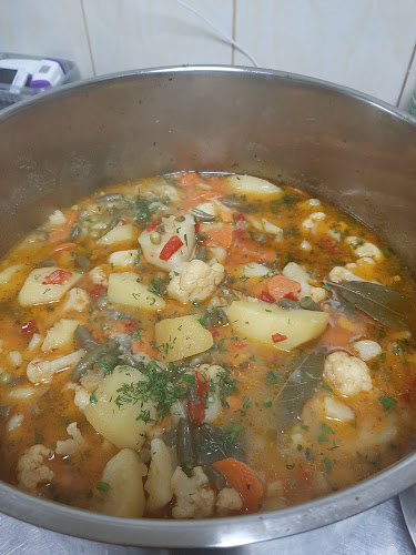 Emil Avramescu, Piața Centrală 7, Râmnicu Vâlcea 240135