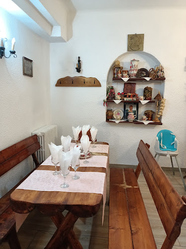 Strada Theodor Aman 9, Sinaia 106100