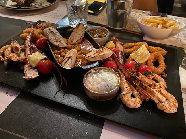 Strada Eugeniu Carada 12, Craiova 200290