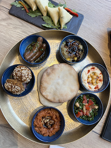 Graf Lebanese & International Cuisine - Gastronomie și ospitalitate