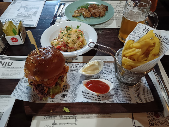 Podu' cu lanțuri - Gastronomie și ospitalitate