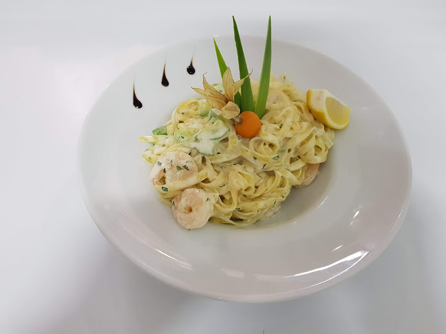 Léon Gourmet Bistro - Gastronomie și ospitalitate