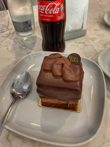 Opinii despre Adresa dulce a lui Lexi în Călărași - Gastronomie și ospitalitate