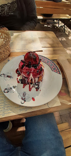 Comentarii opinii despre Casa Vânătorului