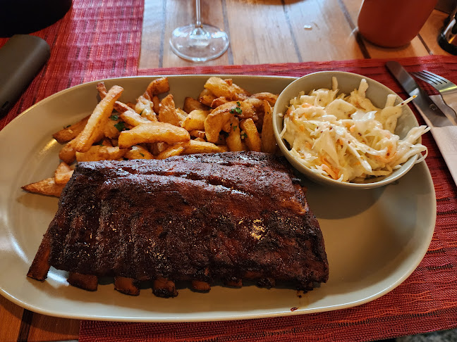 Opinii despre Tara's GastroPub în Constanța - Gastronomie și ospitalitate