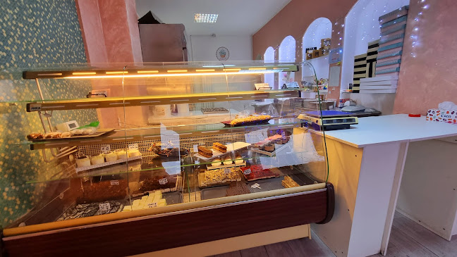 Opinii despre Cofetaria Dulces în Slatina - Gastronomie și ospitalitate