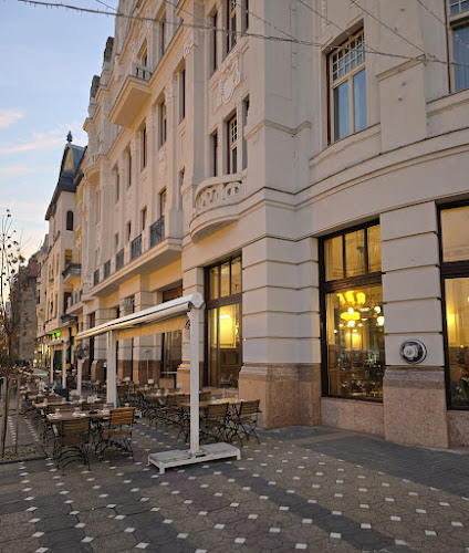 Comentarii opinii despre Lloyd