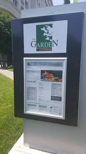 Comentarii opinii despre The Garden