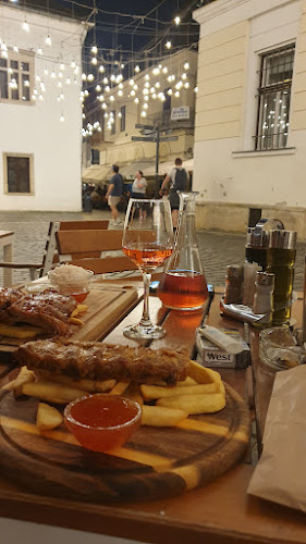 Bistro Viena, Strada Matei Corvin 3, Cluj-Napoca 400394