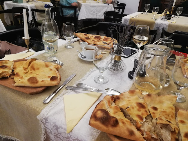 Comentarii opinii despre La Conac