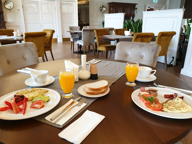 Restaurant Savarin Bacău