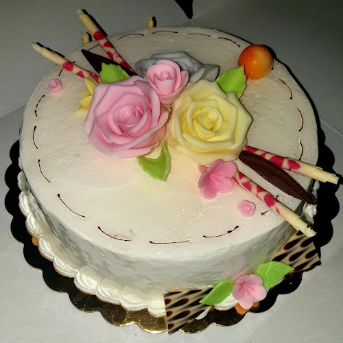 Bulevardul Republicii 46, Roman 617246