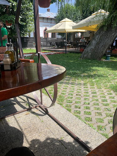 Bulevardul Basarabilor 18-20, Curtea de Argeș 115300