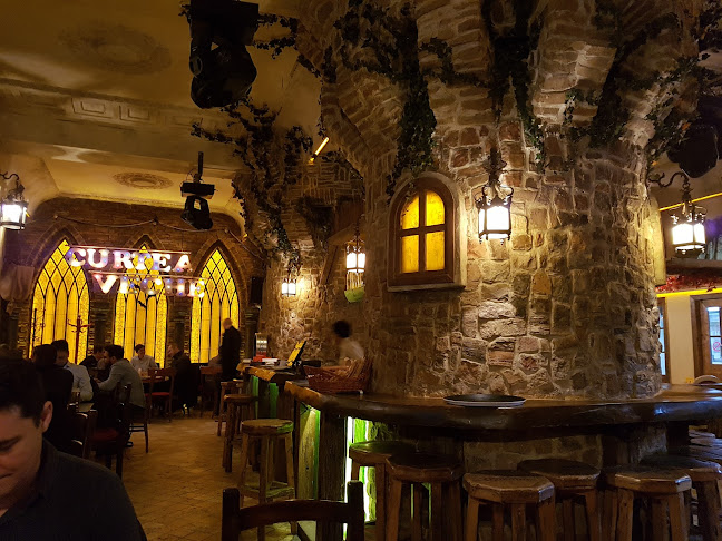 Comentarii opinii despre Curtea Veche