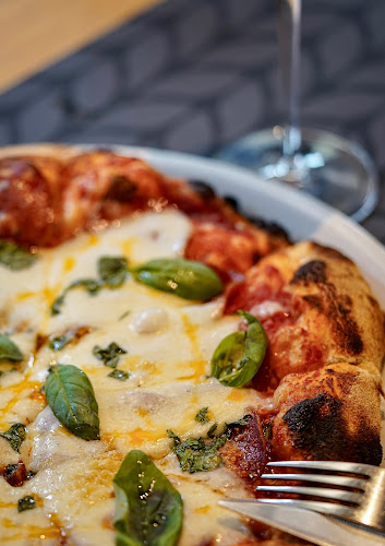 Strada Popa Petre 5, București 030167