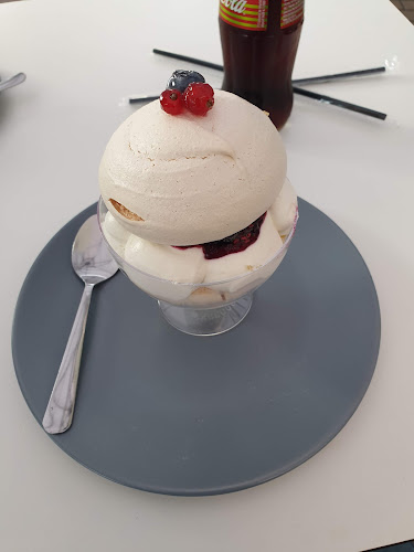 Comentarii opinii despre Cofetăria Prisi