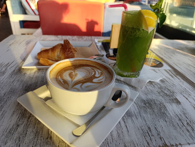 Opinii despre Tutti Cafe în Blejoi - Gastronomie și ospitalitate