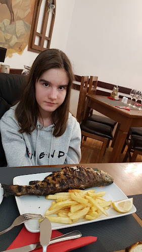 Opinii despre Capra Neagră Rustic - Poiana Brașov în Brașov - Gastronomie și ospitalitate