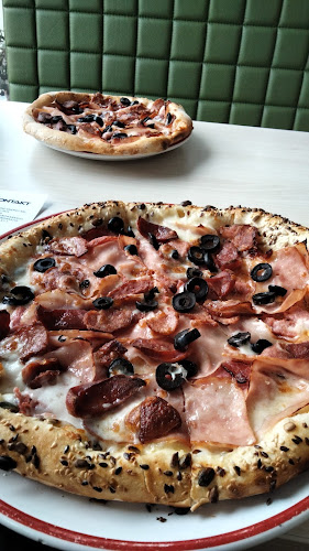 Opinii despre Pizzamania în Bistrița - Gastronomie și ospitalitate
