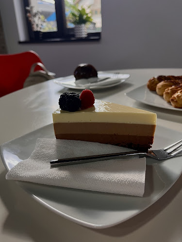 Chloé Pasticceria - Gastronomie și ospitalitate