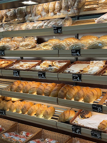 Opinii despre Brutăria Panaur în Deva - Gastronomie și ospitalitate