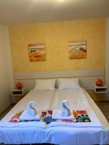 Comentarii opinii despre Dorf Haus Cazare in Valiug Franzdorf, Caras-Severin, Romania