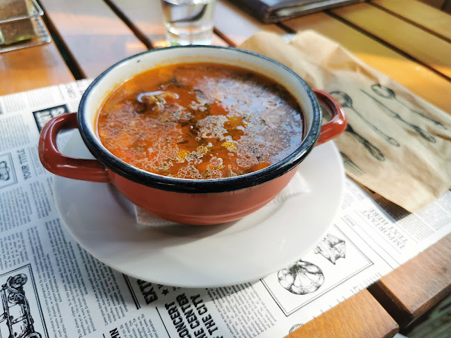 Restaurant Casa cu Bere (Bistrița) - Gastronomie și ospitalitate