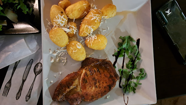 Bulevardul Corvin 9, Hunedoara 331010