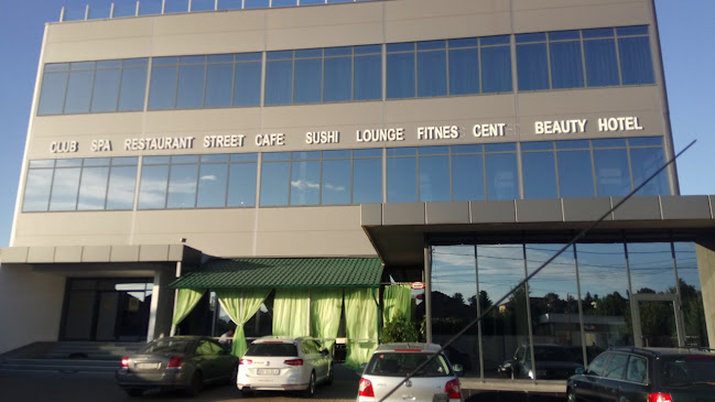 Seasons Cafe - Onești