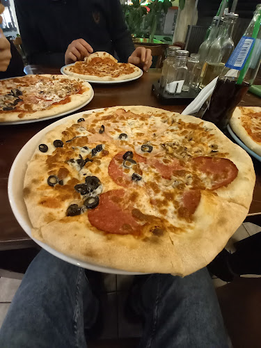 Opinii despre Gustosul Pofticiosul în Focșani - Gastronomie și ospitalitate