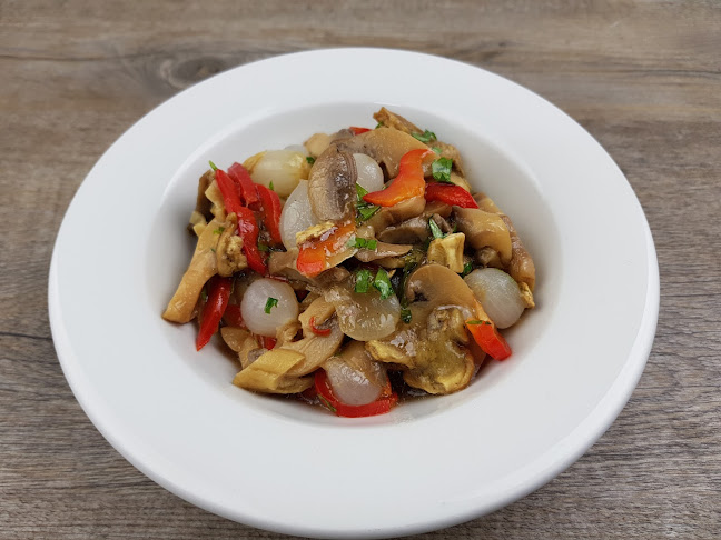 Strada Urziceni 28, București 077120