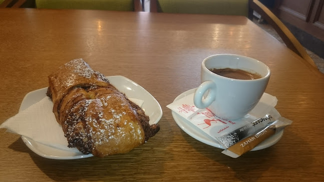 Comentarii opinii despre Crosta