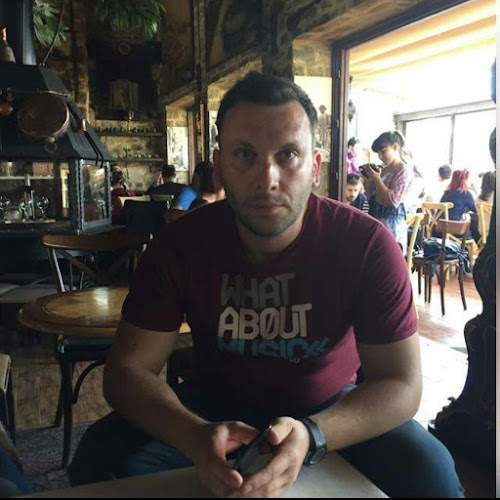 Piata Big, Călărași, România