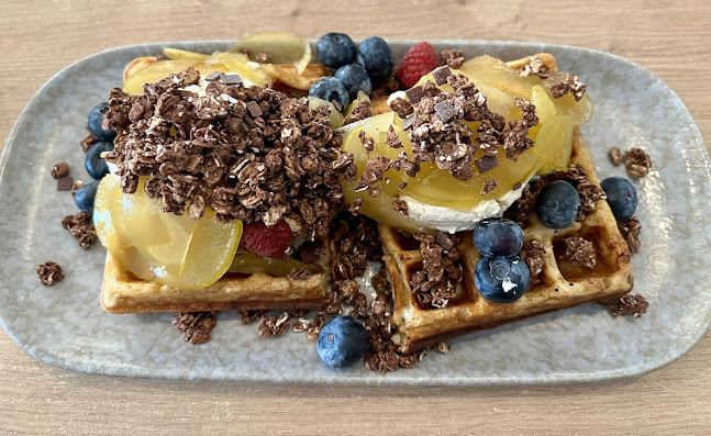 Opinii despre Neața Omlette Bistro în Timișoara - Gastronomie și ospitalitate