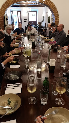 Opinii despre Pasaj în Sibiu - Gastronomie și ospitalitate