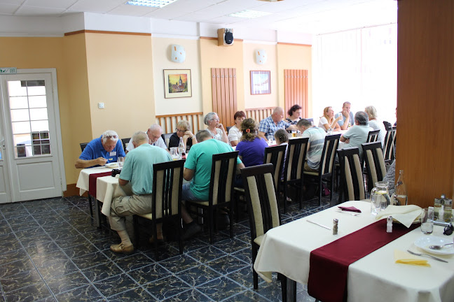 Comentarii opinii despre Royal