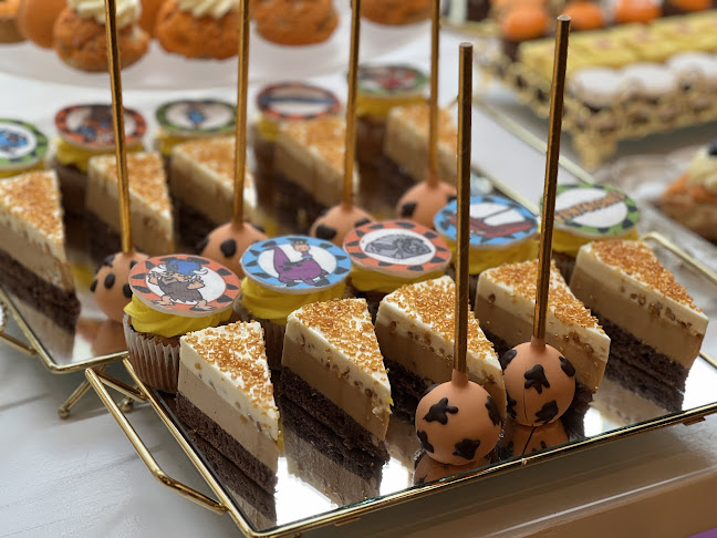 Cofetăria Pisica Albastră - Donuts and coffee shop - Gastronomie și ospitalitate