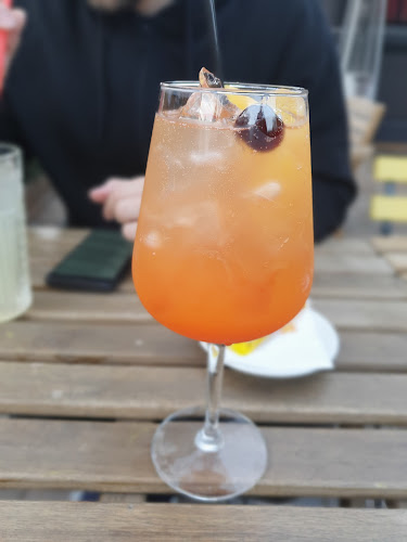 Comentarii opinii despre Snobbish Burger