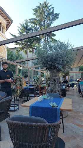 Opinii despre Casa Rebeca în Bacău - Gastronomie și ospitalitate