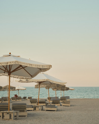 Opinii despre Crazy Beach în Constanța - Gastronomie și ospitalitate